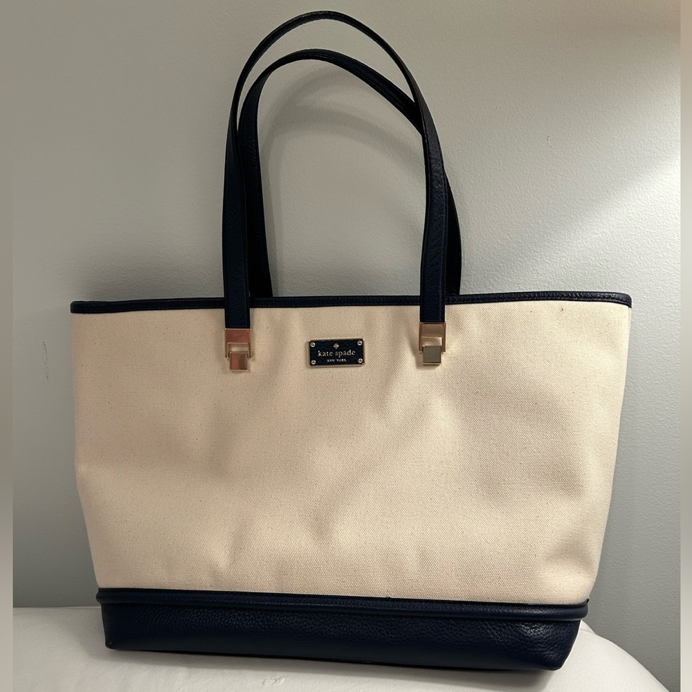 Kate Spade Cream and Black Shoulder Bag